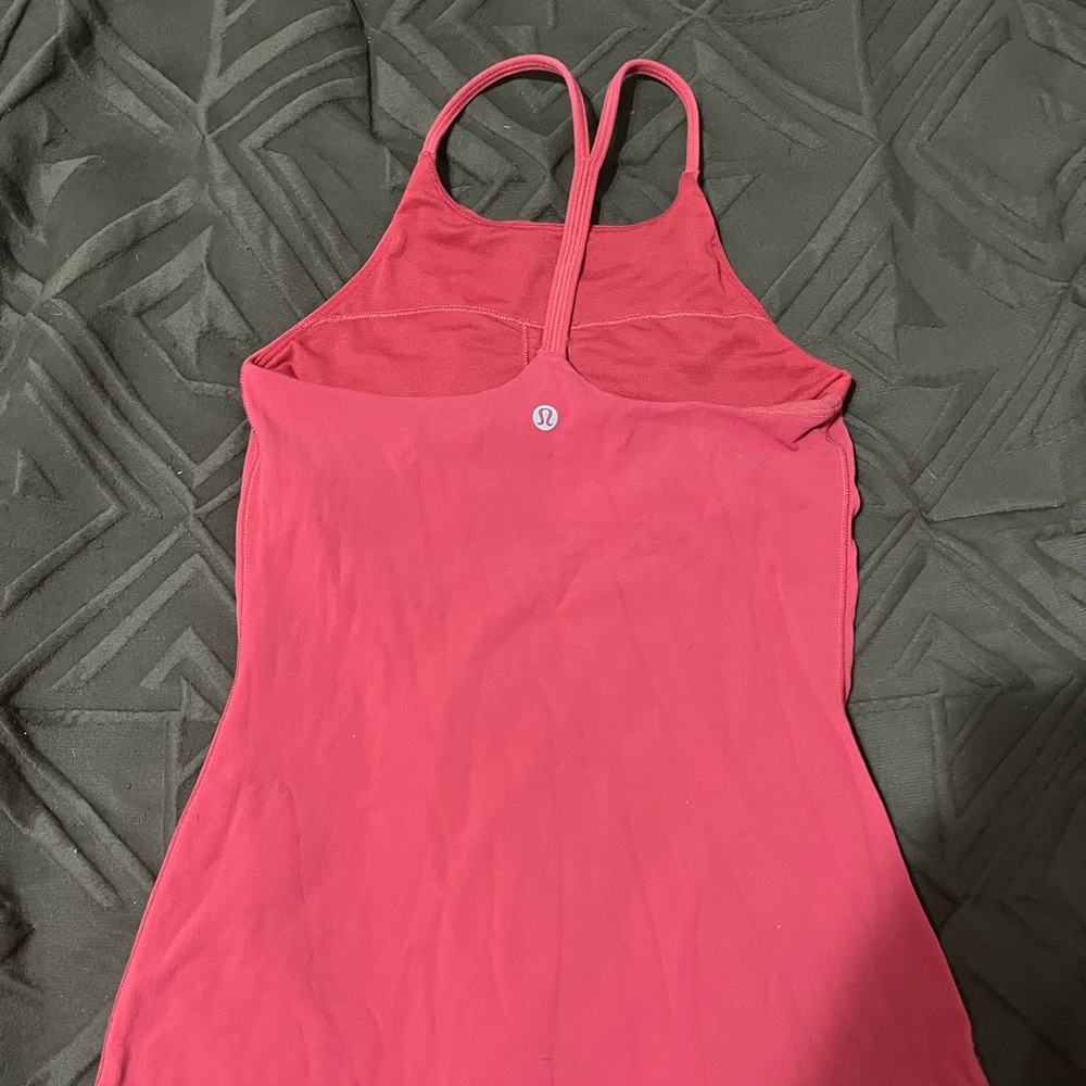Small active lulu top